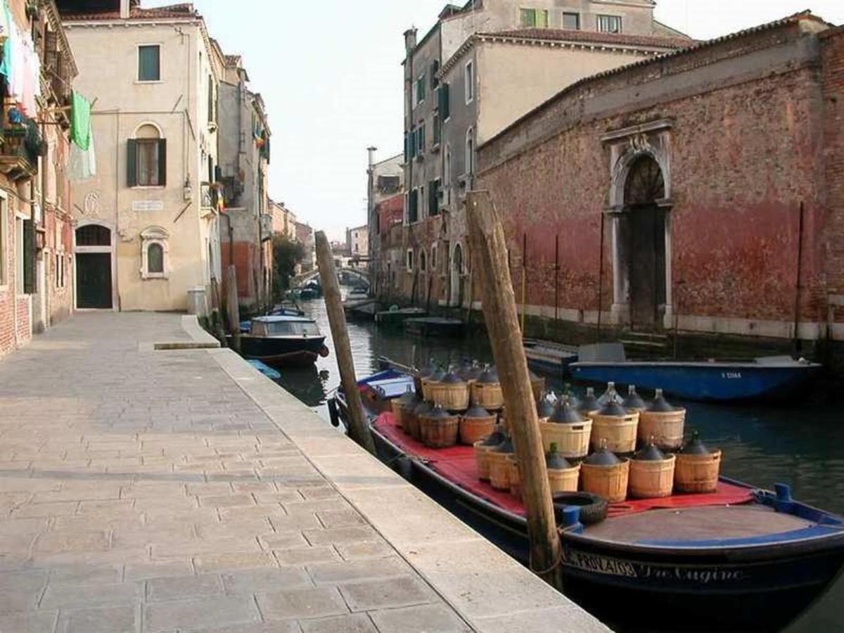 Mori 1 Con Bella Vista Nuovo Appartamento Veneza Exterior foto